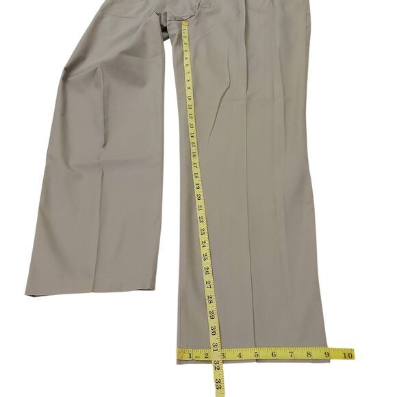 Dockers Pants Mens 36x32 Beige Pleated Front Stretch Flex Comfort Chino Office - Picture 11 of 11